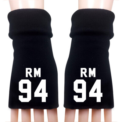KPOP BTS EXO GOT7 TWICE SEVENTEEN WANNA ONE Same Gloves Five-finger Half-finger Knitted Gloves
KPOP BTS EXO GOT7 TWICE SEVENTEEN WANNA ONE Same Gloves Five-finger Half-finger Knitted Gloves