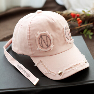 Retro astringent spring&summer Korean made old cap mens&womens fashion long belt hat lovers baseball cap wholesale
Retro astringent spring&summer Korean made old cap mens&womens fashion long belt hat lovers baseball cap wholesale
