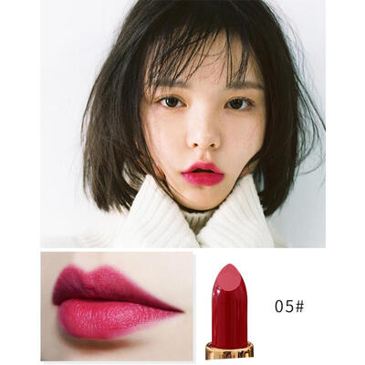 Small Gold Tube Lipstick Waterproof 24Hours Not Fade Non-stick Cup Colorfast Matte Velvet Lipstick
Small Gold Tube Lipstick Waterproof 24Hours Not Fade Non-stick Cup Colorfast Matte Velvet Lipstick