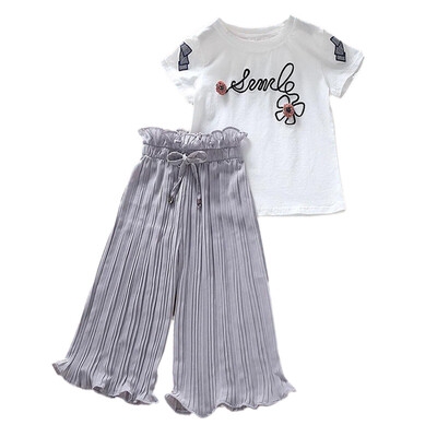 Summer Baby Girls clothes 2pcs Casual Short Sleeve Letters Floral Print T-shirt TopsLoose Pants Suits Costume Set
Summer Baby Girls clothes 2pcs Casual Short Sleeve Letters Floral Print T-shirt TopsLoose Pants Suits Costume Set