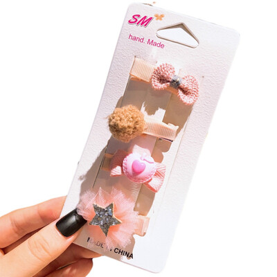 4 Pcs Hair Pin Childrens Hair Accessories Baby Hairpin Set Combination Princess Cute Kids Baby Hair Card Head wear
4 Pcs Hair Pin Childrens Hair Accessories Baby Hairpin Set Combination Princess Cute Kids Baby Hair Card Head wear
