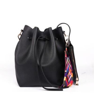 2019 New Fashion Colorful Strap Bucket Bag Women High Quality Pu Leather Shoulder Bag Brand Desinger Ladies Crossbody Bags
2019 New Fashion Colorful Strap Bucket Bag Women High Quality Pu Leather Shoulder Bag Brand Desinger Ladies Crossbody Bags