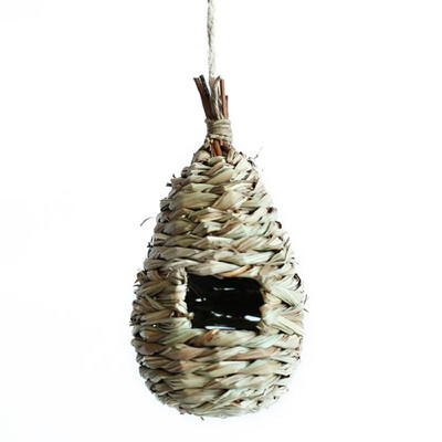 Grass Bird Nest Bird Hut Cage House Breeding Cave Woven Hanging Birdhouses for Parrot Canary Cockatiel Resting Place
Grass Bird Nest Bird Hut Cage House Breeding Cave Woven Hanging Birdhouses for Parrot Canary Cockatiel Resting Place