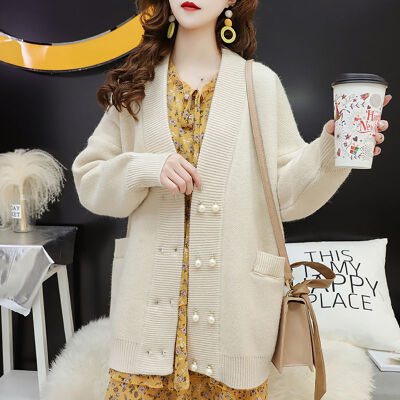 White Sweater Women Korean Style Double-breasted Solid Long Sweet Sweater Cardigan Loose Casual V-neck Female Knit Cardigan
White Sweater Women Korean Style Double-breasted Solid Long Sweet Sweater Cardigan Loose Casual V-neck Female Knit Cardigan
