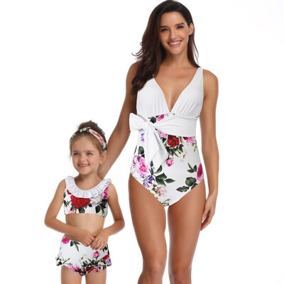 Family Clothing Mother Daughter Swimsuits Set Summer Mother Daughter Clothes Swimsuits Floral Swimwear Clothes 2019 New Swimsuit
Family Clothing Mother Daughter Swimsuits Set Summer Mother Daughter Clothes Swimsuits Floral Swimwear Clothes 2019 New Swimsuit