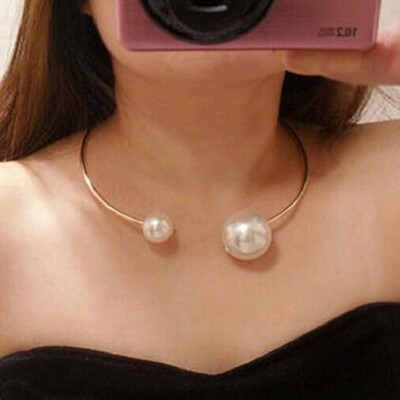 New Large Pearl Inlaid Necklace Short Necklace Jewelry Accessories Personality Choker Collar
New Large Pearl Inlaid Necklace Short Necklace Jewelry Accessories Personality Choker Collar