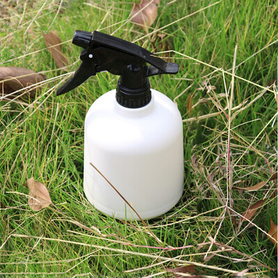 Gobestart Empty Spray Bottle Plastic Watering The Flowers Water Spray For Salon Plants LB
Gobestart Empty Spray Bottle Plastic Watering The Flowers Water Spray For Salon Plants LB