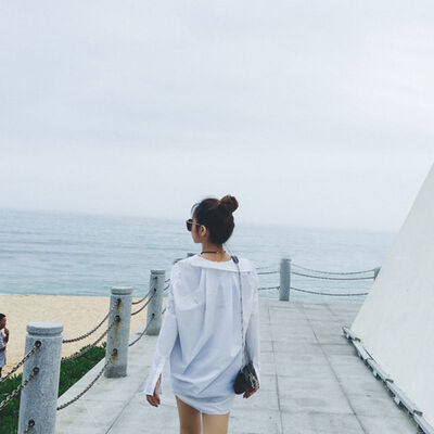Autumn Women Shirts New V-neck Harajuku Loose Blouse Long Sleeve Split Cuff Shirt Fashion Solid Color Blouses
Autumn Women Shirts New V-neck Harajuku Loose Blouse Long Sleeve Split Cuff Shirt Fashion Solid Color Blouses