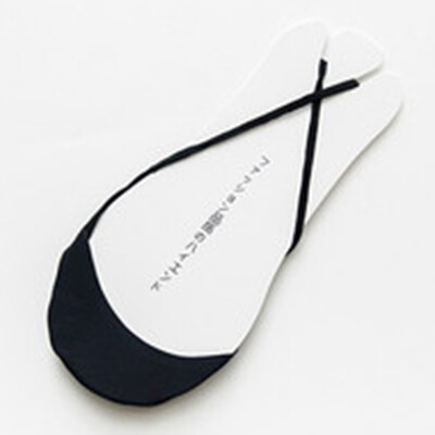 Pretty Summer&Autumn Japanese Silk Sling Hollow Invisible Sponge Pad Women Seamless Socks
Pretty Summer&Autumn Japanese Silk Sling Hollow Invisible Sponge Pad Women Seamless Socks