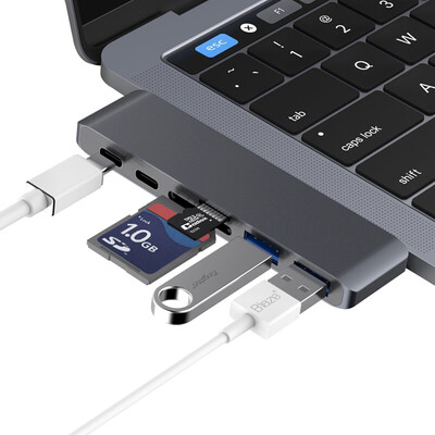 Biya Zi (BIAZE) Type-c docking station USB hub HUB splitter TF / SD card reader The new Apple MacBook Pro R9 dark gray
Biya Zi (BIAZE) Type-c docking station USB hub HUB splitter TF / SD card reader The new Apple MacBook Pro R9 dark gray