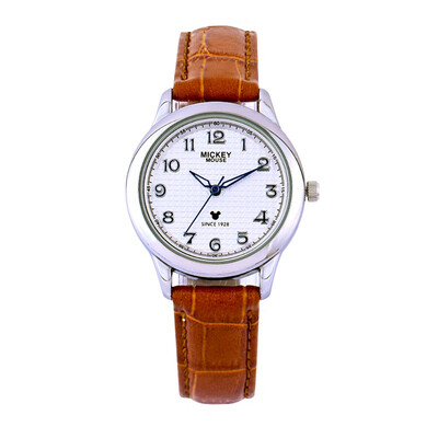 Disney (Disney) children's watches retro boys and girls quartz watch primary and secondary students leather watch 89602
Disney (Disney) children's watches retro boys and girls quartz watch primary and secondary students leather watch 89602