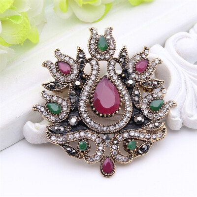 Vintage Turkish Women Tulips Brooch Pin Antique Gold Color Flower Resin Jewelry Brooches Ladies Scarf Hijab Pins Broches Bijoux
Vintage Turkish Women Tulips Brooch Pin Antique Gold Color Flower Resin Jewelry Brooches Ladies Scarf Hijab Pins Broches Bijoux