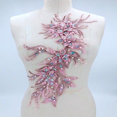 Three-dimensional deep pink sew on rhinestones lace applique trimming patches 4520cm for dress accessory
Three-dimensional deep pink sew on rhinestones lace applique trimming patches 4520cm for dress accessory