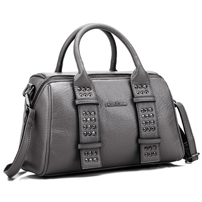 Women fashion leather handbag pillow bag rivet bags handbags women famous brands large capacity shoulder bag tote bags
Women fashion leather handbag pillow bag rivet bags handbags women famous brands large capacity shoulder bag tote bags