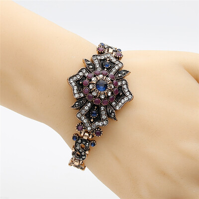 New Antique Vintage Bracelet Turkish Women Ethnic Jewelry Round Resin Bracelet Bangles Indian Bridal Wedding Jewelry Hand Bijoux
New Antique Vintage Bracelet Turkish Women Ethnic Jewelry Round Resin Bracelet Bangles Indian Bridal Wedding Jewelry Hand Bijoux