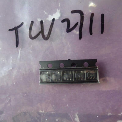 10pcs/lot TLV2711 Single LinCMOS(TM) Rail-To-Rail uPower Operational Amplifier
10pcs/lot TLV2711 Single LinCMOS(TM) Rail-To-Rail uPower Operational Amplifier