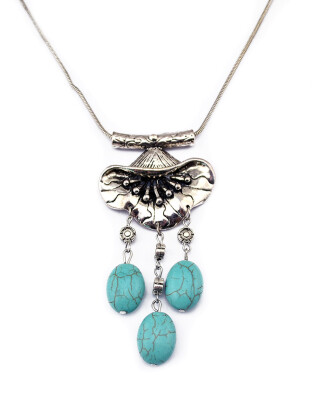 Idealway Tibetan Silver Alloy Flower Oval Nature Turquoise Beads Pendant Necklace Female Jewelry
Idealway Tibetan Silver Alloy Flower Oval Nature Turquoise Beads Pendant Necklace Female Jewelry