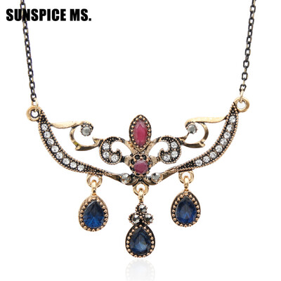 Simple Style Vintage Turkish Women Flower Pendant Necklaces Antique Gold Color Water Drop Resin Indian Wedding Bridal Jewelry
Simple Style Vintage Turkish Women Flower Pendant Necklaces Antique Gold Color Water Drop Resin Indian Wedding Bridal Jewelry