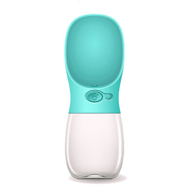 Fu Wan dog drinking water pet out drinking water outdoor watering portable water cup with water bottle fresh blue 350ml
Fu Wan dog drinking water pet out drinking water outdoor watering portable water cup with water bottle fresh blue 350ml