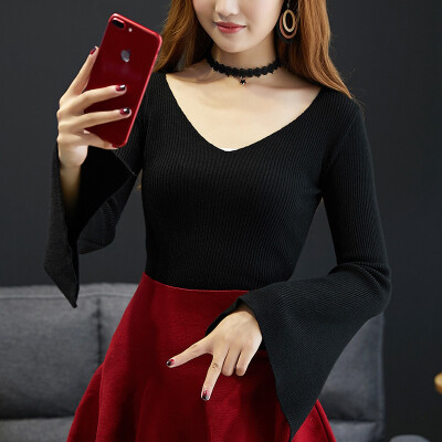 Spring sweater new sweater bottoming coat deep V collar collar trumpet sleeve pure color body repair coat
Spring sweater new sweater bottoming coat deep V collar collar trumpet sleeve pure color body repair coat