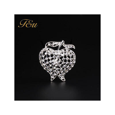 X031 NEW Jewelry Fruit Peach full crystal Cherry romantic cute bling brooch pins scarf clip lovely Gift Pins Brooch #866
X031 NEW Jewelry Fruit Peach full crystal Cherry romantic cute bling brooch pins scarf clip lovely Gift Pins Brooch #866