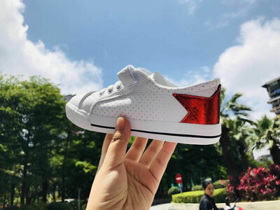 CONAMORE Star Girls Shoes Fashion Sneakers Brand White Shoes Soft Microfiber Leather Breathable Childrens Casual Shoes
CONAMORE Star Girls Shoes Fashion Sneakers Brand White Shoes Soft Microfiber Leather Breathable Childrens Casual Shoes