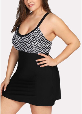 2018 Women Plus Size One-Piece Swimwear Skirt Hem Backless Padding Wireless Swimsuit
2018 Women Plus Size One-Piece Swimwear Skirt Hem Backless Padding Wireless Swimsuit