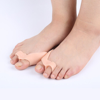 WGAFON 1 pair 2-ring toe orthodontic care sets toe separator Silica gel Overlapping toe Hallux valgus Toes silicone Foot care
WGAFON 1 pair 2-ring toe orthodontic care sets toe separator Silica gel Overlapping toe Hallux valgus Toes silicone Foot care