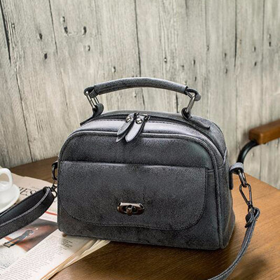 High Quality Numbuck Leather hand bag Women Top-Handbag Fashion lock Women Shoulder Bag Shell Stlye Women Bag
High Quality Numbuck Leather hand bag Women Top-Handbag Fashion lock Women Shoulder Bag Shell Stlye Women Bag