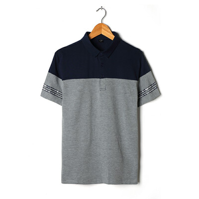 Summer men&39s short-sleeved t shirt with lapel splicing polo shirt men&39s trim Korean version of the fashionable half-sleeve T-shirt
Summer men&39s short-sleeved t shirt with lapel splicing polo shirt men&39s trim Korean version of the fashionable half-sleeve T-shirt