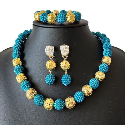 Fine Nigerian Woman Jewelry Set New Ball Beaded Necklace Dubai Wedding Beads Jewelry Set African Jewelry Sets Free Shipping
Fine Nigerian Woman Jewelry Set New Ball Beaded Necklace Dubai Wedding Beads Jewelry Set African Jewelry Sets Free Shipping
