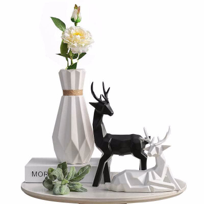 European ceramic crafts deer ornaments creative home decorations animal furniture furnishings
European ceramic crafts deer ornaments creative home decorations animal furniture furnishings