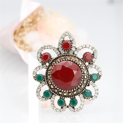 Vintage Big Round Natural Stones Women Brooch Pins Antique Gold Color Resin Crystal Dress Corsage Russia Ethnic Jewelry 2018 New
Vintage Big Round Natural Stones Women Brooch Pins Antique Gold Color Resin Crystal Dress Corsage Russia Ethnic Jewelry 2018 New