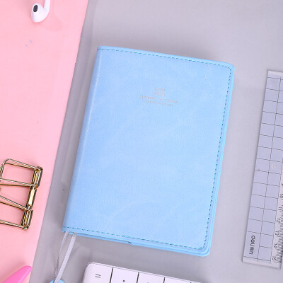 Deli deli leather creative hand-painted hand book simple illustration this schedule plan book light blue SZ605
Deli deli leather creative hand-painted hand book simple illustration this schedule plan book light blue SZ605