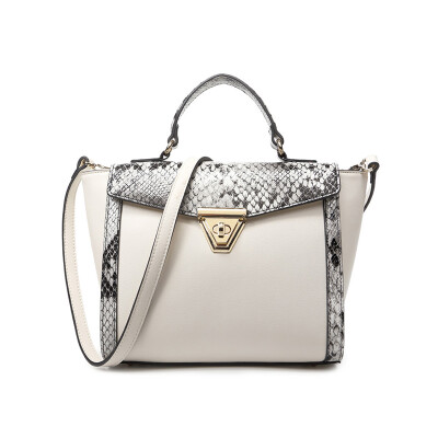 Women leather Trapeze bag famous luxury brand Serpentine handbags ladies Zipper Hasp tote messenger bags black shoulder bag Bolsas Feminin
Women leather Trapeze bag famous luxury brand Serpentine handbags ladies Zipper Hasp tote messenger bags black shoulder bag Bolsas Feminin