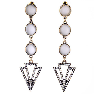 Aiyaya Vintage Style Freshwater Cultured Pearl Triangle High Quality Cubic Zircon Drop Earrings For Womens
Aiyaya Vintage Style Freshwater Cultured Pearl Triangle High Quality Cubic Zircon Drop Earrings For Womens