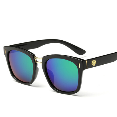 FEIDU Vintage Square Sunglasses Women Men Brand Designer High Quality Multicolour Mirror Sun Glasses Oculos De Sol Feminino
FEIDU Vintage Square Sunglasses Women Men Brand Designer High Quality Multicolour Mirror Sun Glasses Oculos De Sol Feminino