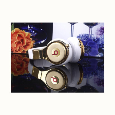 Wireless Bluetooth Sports Headphones Magic Sound Headset Wired Noise Reduction B Headset
Wireless Bluetooth Sports Headphones Magic Sound Headset Wired Noise Reduction B Headset