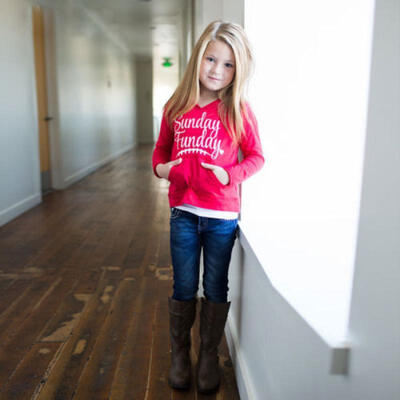 Long T-shirt Family Matching Clothes Cotton Fashion Print Hoodies Women Girl
Long T-shirt Family Matching Clothes Cotton Fashion Print Hoodies Women Girl