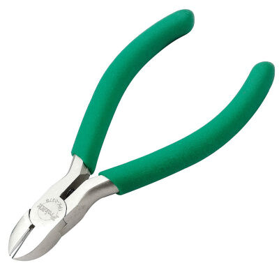 Proskit diagonal pliers Anti-skid vise green handle titanium wire shears 110mm 1PK-037S
Proskit diagonal pliers Anti-skid vise green handle titanium wire shears 110mm 1PK-037S