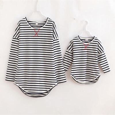 Hot Sell Mother Daughter Parent-child Irregular T-Shirt Dresses Family Matching 
Hot Sell Mother Daughter Parent-child Irregular T-Shirt Dresses Family Matching