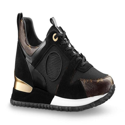 Hot Luxury Brand Leather Casual Shoes Women Men Designer Sneakers Shoes Fashion Leather Lace Up Run Away Shoe Mixed Color With Box
Hot Luxury Brand Leather Casual Shoes Women Men Designer Sneakers Shoes Fashion Leather Lace Up Run Away Shoe Mixed Color With Box