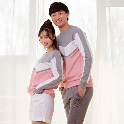 Intercrew South Korea 2017 spring new lovers Korean version of the sweater women collar round neck stitching T-shirt female long sleeve ITR1TM31G Ma gray 100
Intercrew South Korea 2017 spring new lovers Korean version of the sweater women collar round neck stitching T-shirt female long sleeve ITR1TM31G Ma gray 100