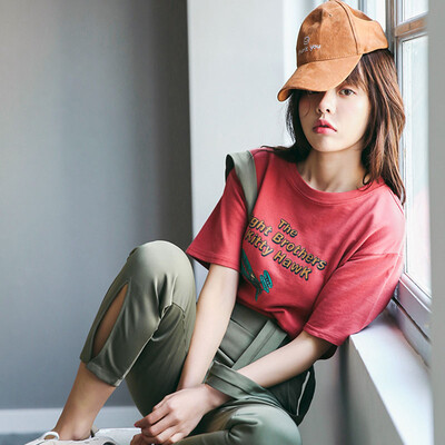 Longyue Women's College Wind T-shirt Plane Printing Удобная короткая с коротким рукавом LWTD173106 Red One Size
Longyue Women's College Wind T-shirt Plane Printing Удобная короткая с коротким рукавом LWTD173106 Red One Size
