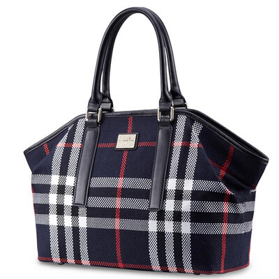 Everyday (MEIDU) fashion plaid striped wild ladies package Europe and the United States trend of the new single shoulder portable diagonal canvas with large bag MWB141106 black and white bar
Everyday (MEIDU) fashion plaid striped wild ladies package Europe and the United States trend of the new single shoulder portable diagonal canvas with large bag MWB141106 black and white bar