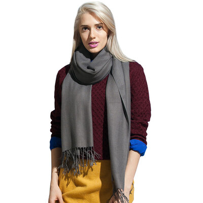 Arctic cashmere spring and autumn thin paragraph worsted pure cashmere silk silk frame long scarf female large size double sunscreen scarf air conditioning shawl fashion wild 3-C814291-1 gray
Arctic cashmere spring and autumn thin paragraph worsted pure cashmere silk silk frame long scarf female large size double sunscreen scarf air conditioning shawl fashion wild 3-C814291-1 gray