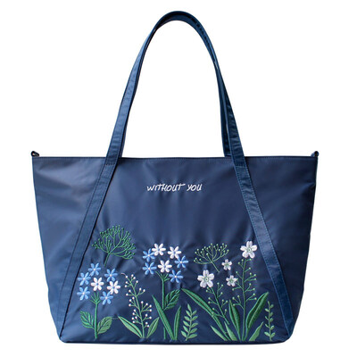 Princess of the Flowers Without You Embroidery Art Messenger Messenger Shoulder Nylon Bag 1609AT008 Blue
Princess of the Flowers Without You Embroidery Art Messenger Messenger Shoulder Nylon Bag 1609AT008 Blue