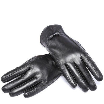 Guy Laroche Guy Laroche women&39s sheepskin winter cold windproof warm gloves medium GW9700021M-27 wine red
Guy Laroche Guy Laroche women&39s sheepskin winter cold windproof warm gloves medium GW9700021M-27 wine red