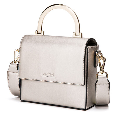 Aokang Ms Broadband Shoulder Bag Small Party Bag Thick Shoulder Strap Metal Buckle 8712358013 Pink
Aokang Ms Broadband Shoulder Bag Small Party Bag Thick Shoulder Strap Metal Buckle 8712358013 Pink