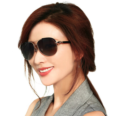 Helen Keller Sunglasses Women's Polarized Driving Mirror Couples Frogs H1348P18 Tortoiseshell
Helen Keller Sunglasses Women's Polarized Driving Mirror Couples Frogs H1348P18 Tortoiseshell